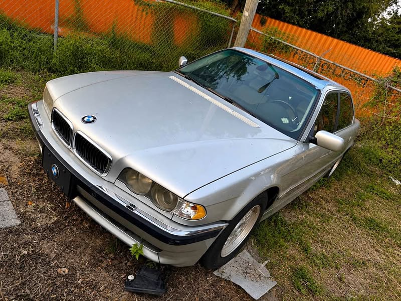 2001 BMW 7 Series - 740iL Sedan 4D