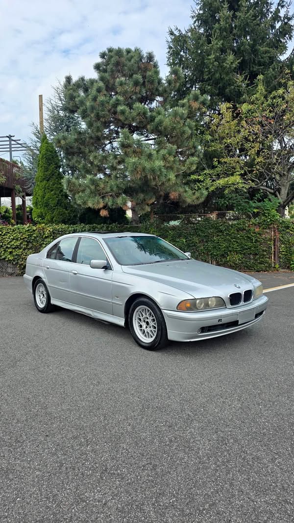 2002 BMW 5 Series - 528i Sedan 4D