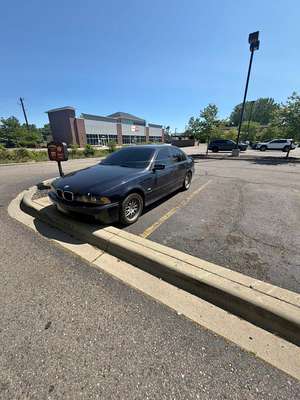 2001 BMW 5 Series - 530i Sedan 4D