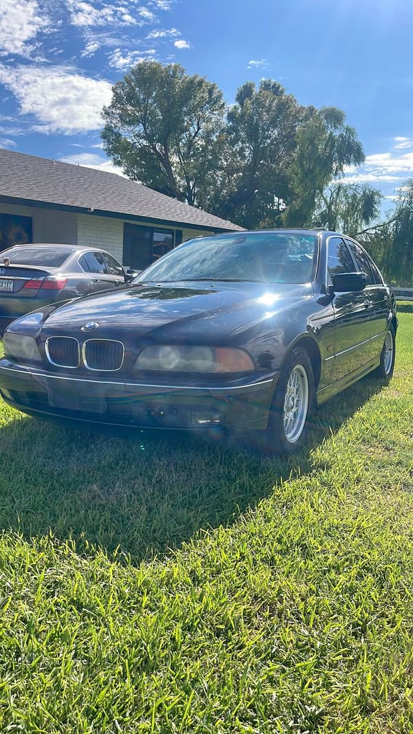 2000 BMW 5 Series - 528i Sedan 4D