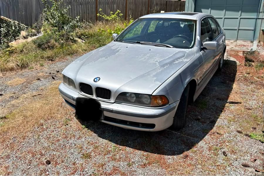 1999 BMW 5 Series - 528i Sedan 4D