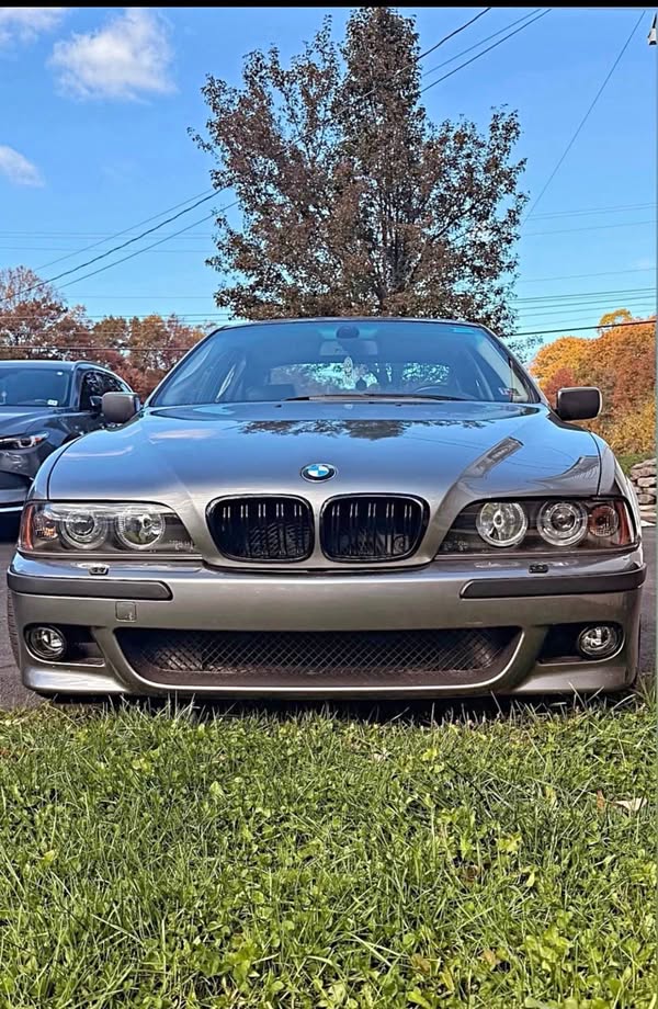 2002 BMW 5 Series - 540i Sedan 4D