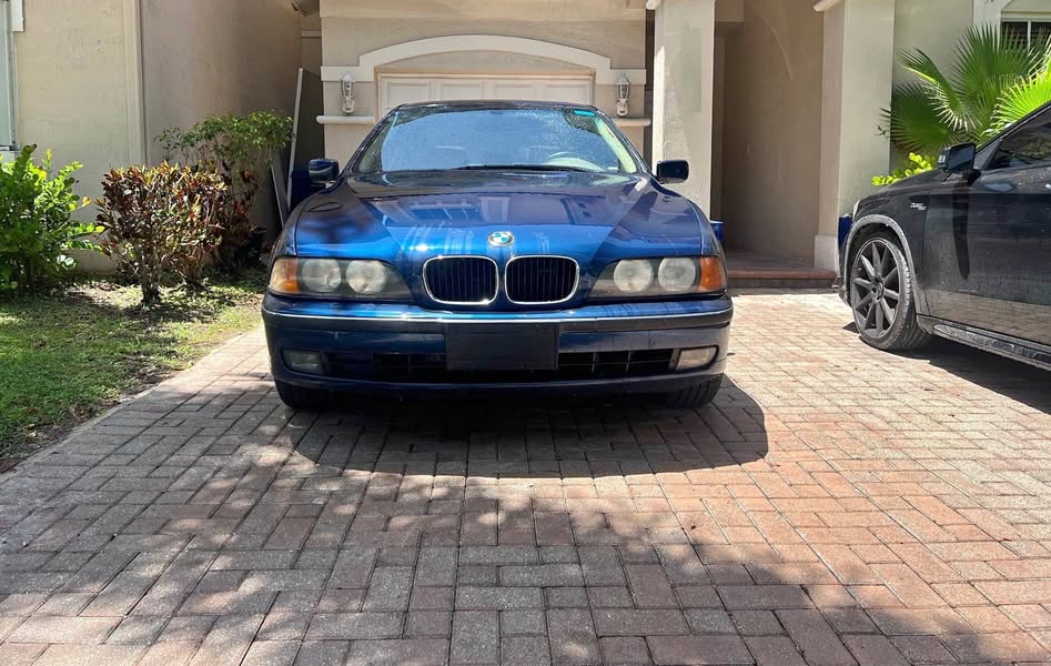 1999 BMW 5 Series - 528i Sedan 4D