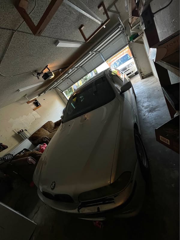 1999 BMW 5 Series - 540i Sedan 4D