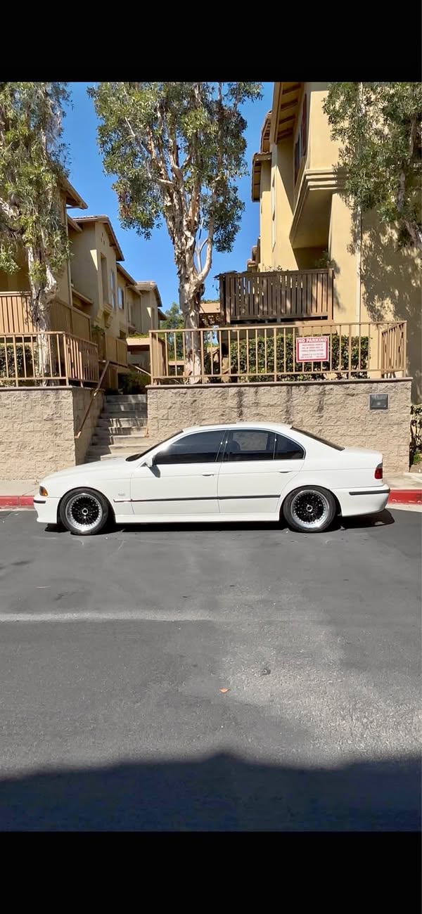 2003 BMW 5 Series - 540i Sedan 4D