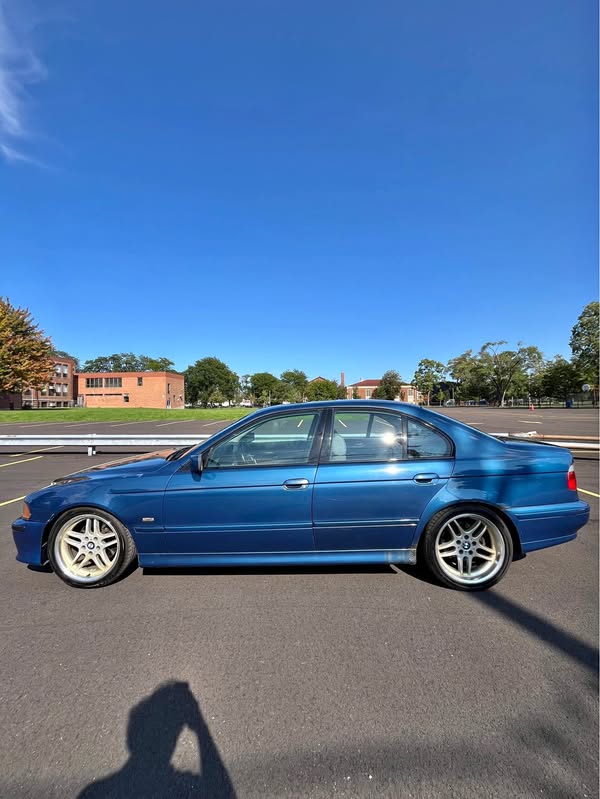 2001 BMW 5 Series - 540i Sedan 4D