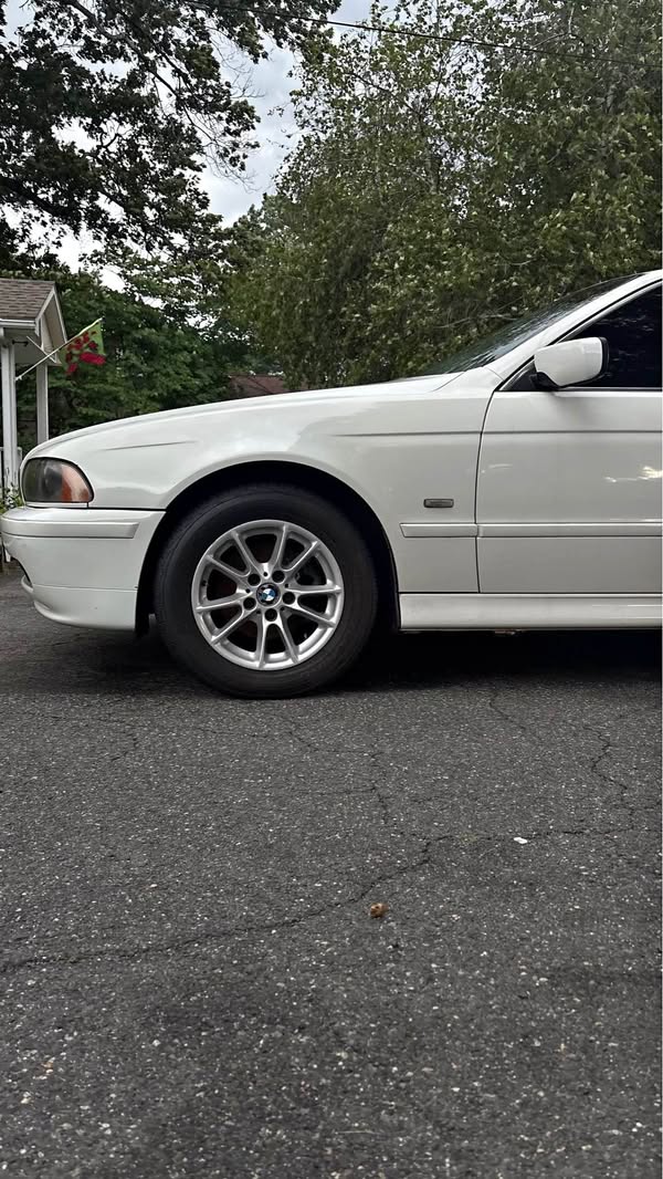 2003 BMW 5 Series - 525i Sedan 4D