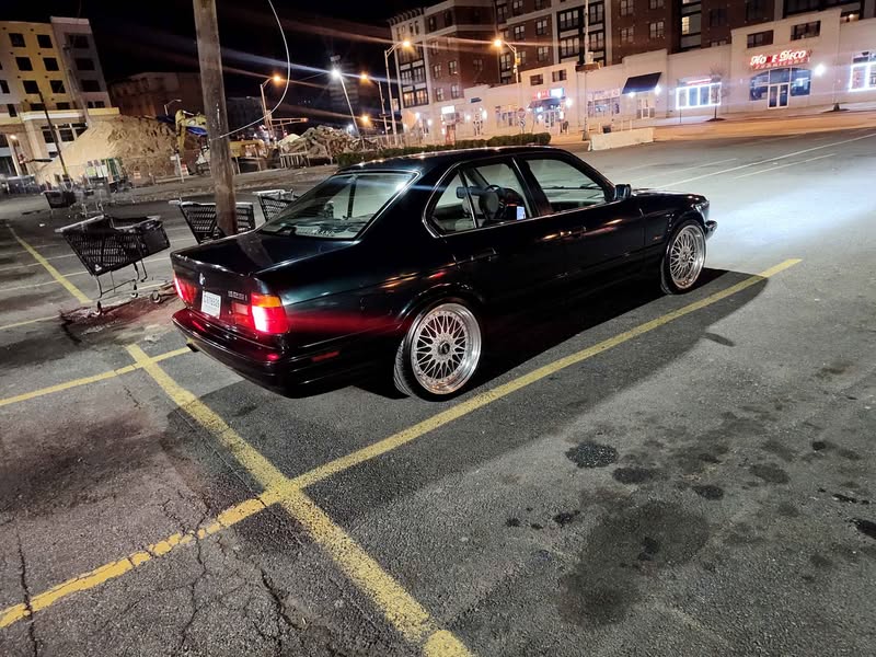 1995 BMW 5 Series - 525i Sedan 4D
