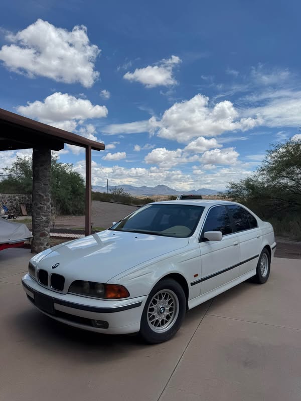 1997 BMW 5 Series - 528i Sedan 4D