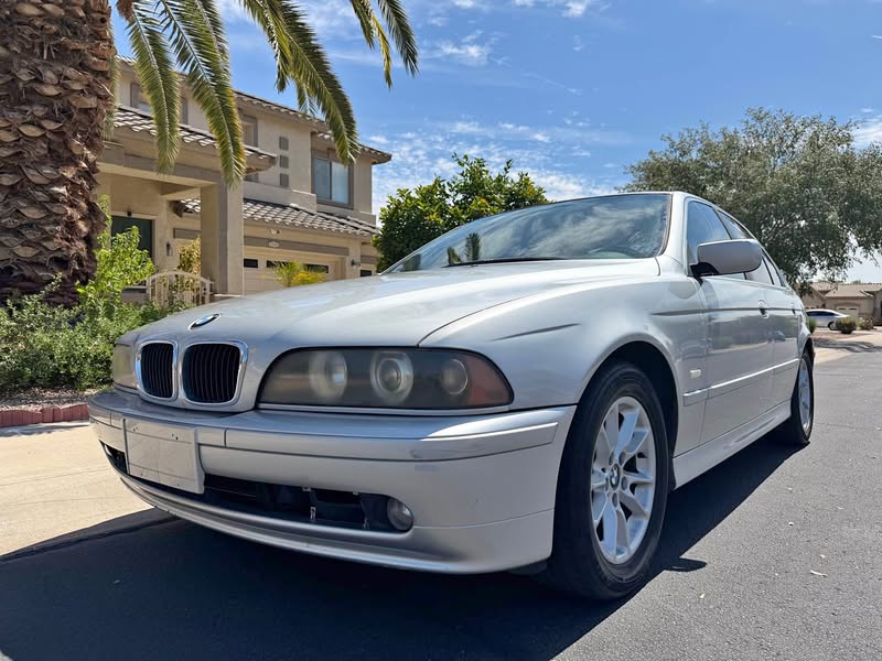 2002 BMW 5 Series - 525i Sedan 4D