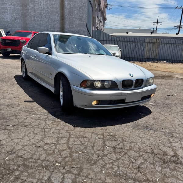 2002 BMW 5 Series - 540i Sedan 4D