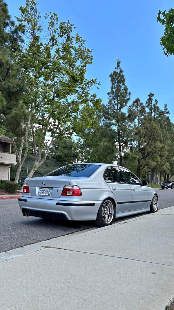 1998 BMW 5 Series - 528i Sedan 4D