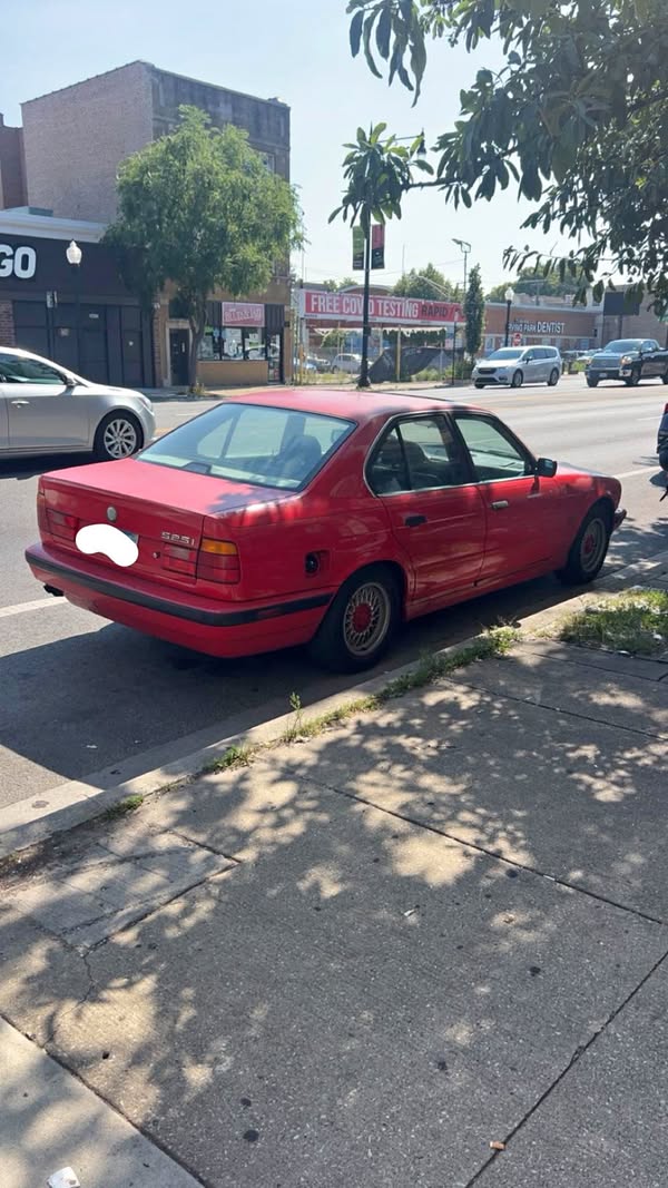 1995 BMW 5 Series - 525i Sedan 4D
