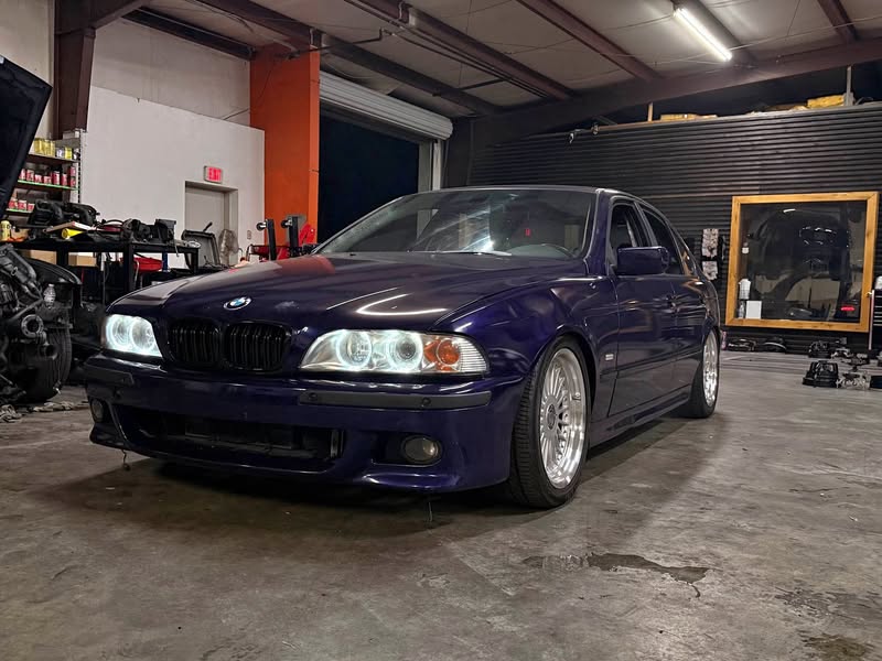 2001 BMW 5 Series - 530i Sedan 4D
