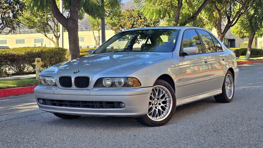 2002 BMW 5 Series - 530i Sedan 4D
