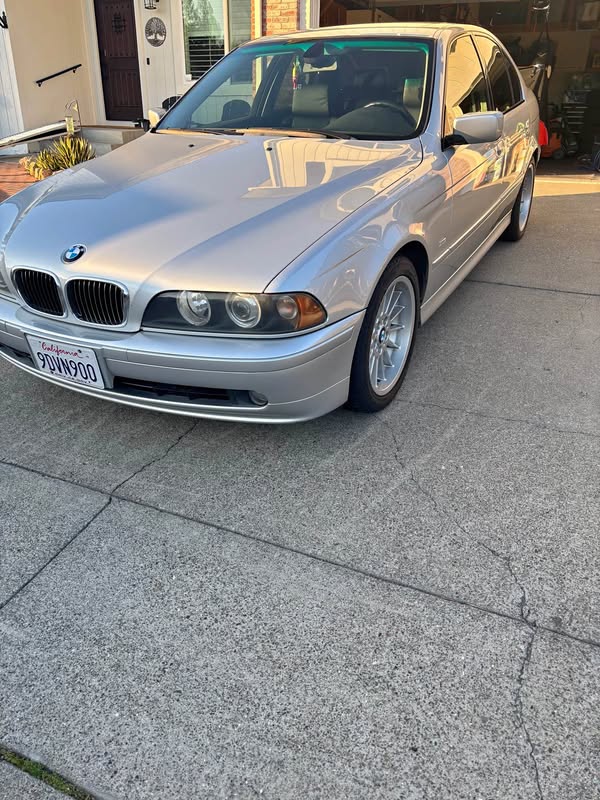 2002 BMW 5 Series - 540i Sedan 4D