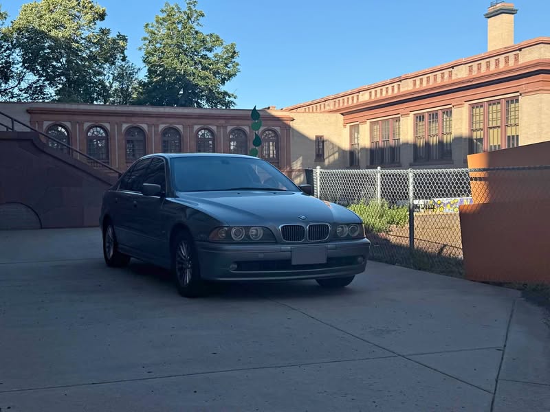 2003 BMW 5 Series - 540i xDrive Sedan 4D