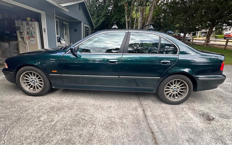 1998 BMW 5 Series - 525i Sedan 4D