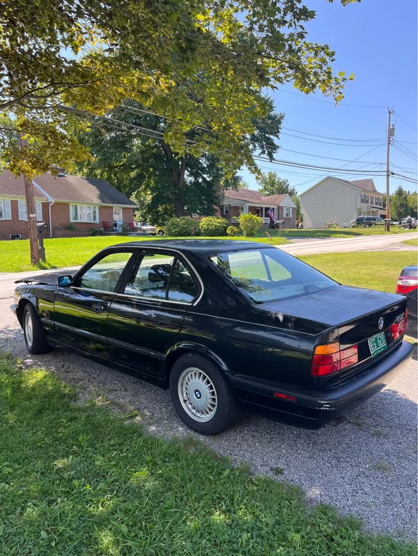 1995 BMW 5 Series - 525i Sedan 4D