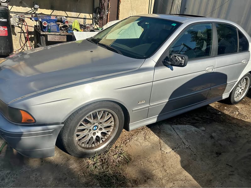 2001 BMW 5 Series - 530i Sedan 4D