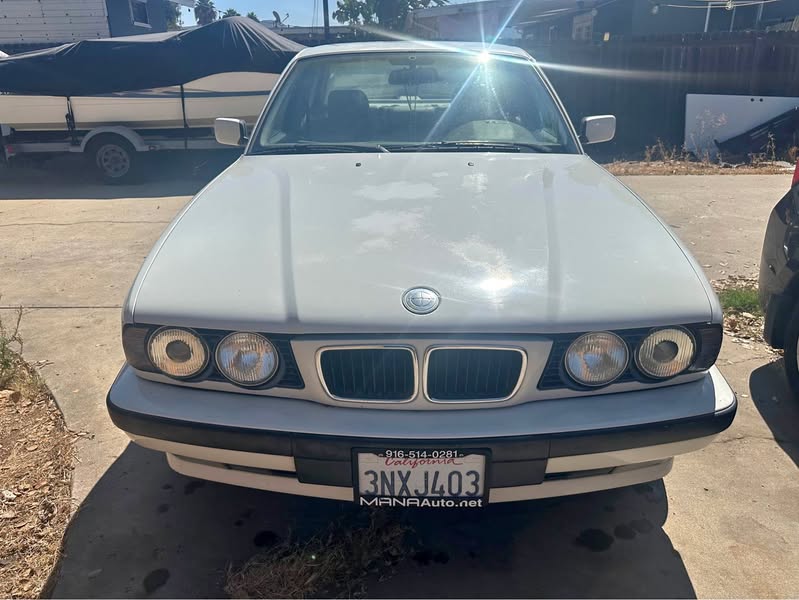 1995 BMW 5 Series - 525i Sedan 4D