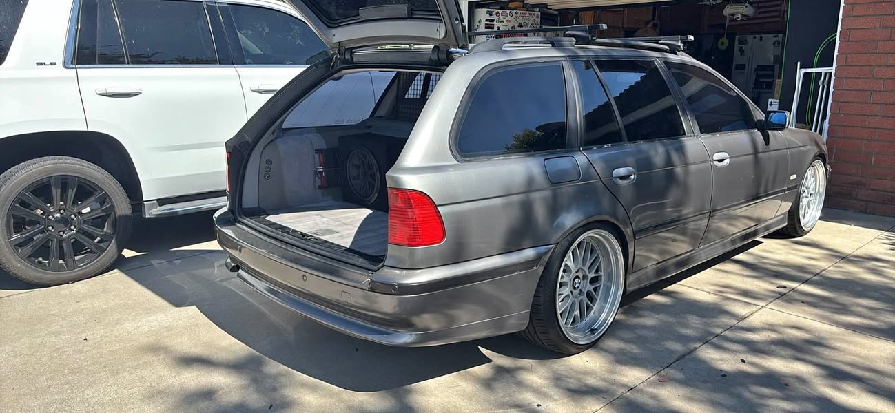 2003 BMW 5 Series - 525i Touring Wagon 4D