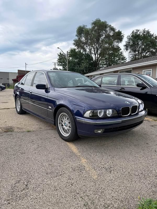 1998 BMW 5 Series - 528i Sedan 4D