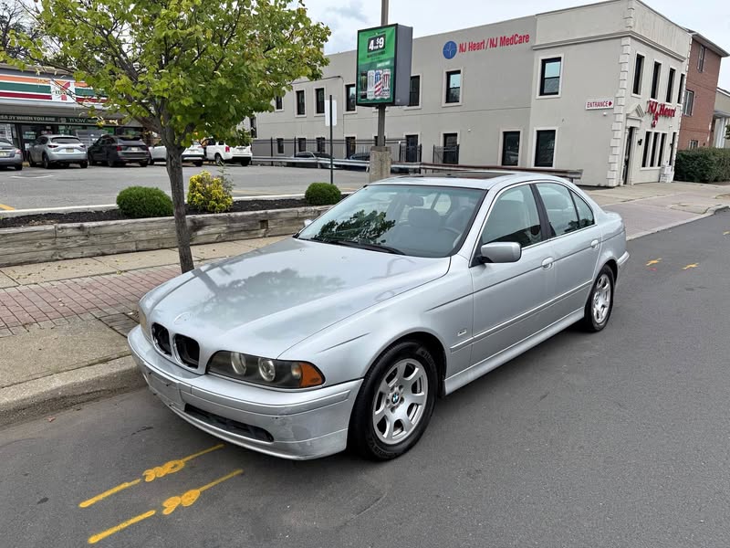 2003 BMW 5 Series - 525i Sedan 4D