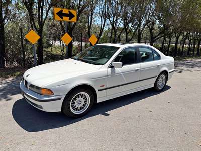 1999 BMW 5 Series - 528i Sedan 4D