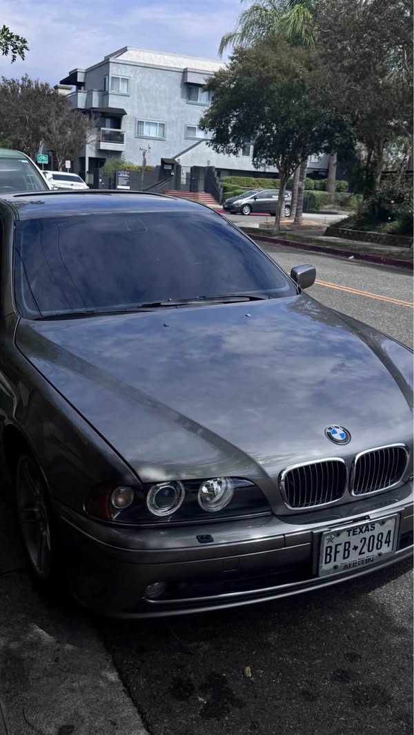 2002 BMW 5 Series - 540i Sedan 4D