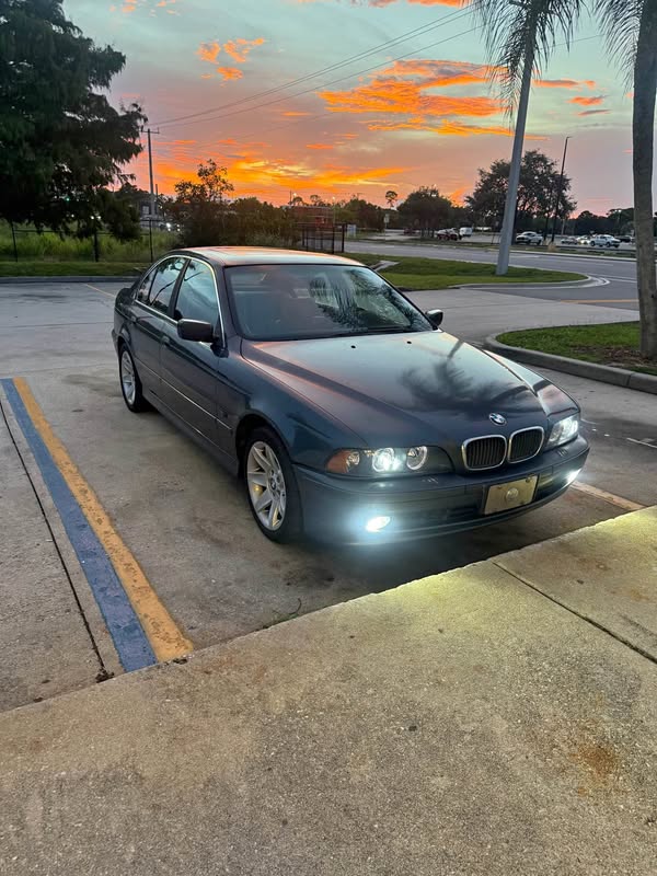 2001 BMW 5 Series - 525i Sedan 4D