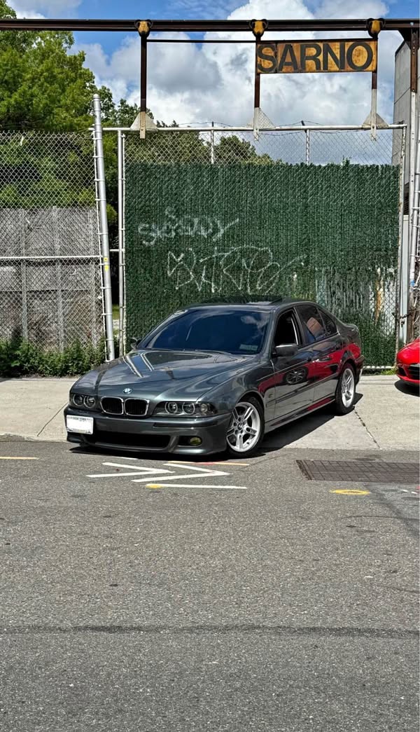 2001 BMW 5 Series - 540i Sedan 4D