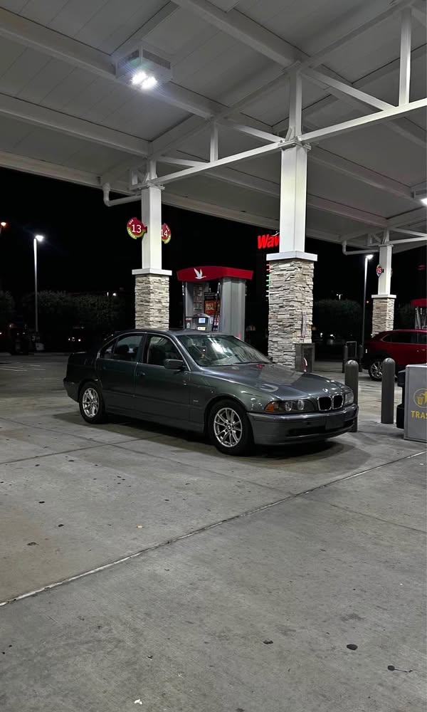 2003 BMW 5 Series - 525i Sedan 4D