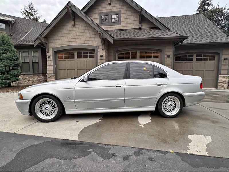 2001 BMW 5 Series - 525i Sedan 4D