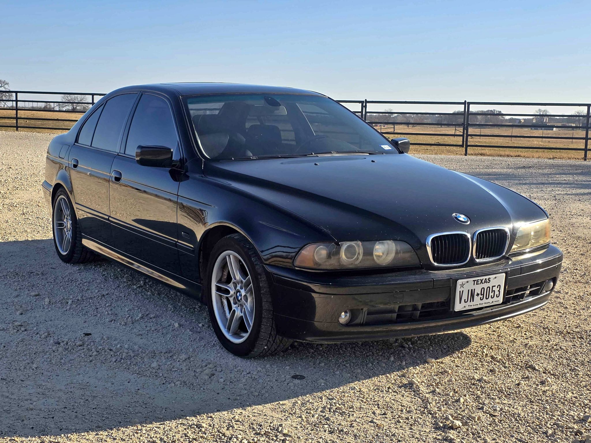 2002 BMW 5 Series - 540i Sedan 4D