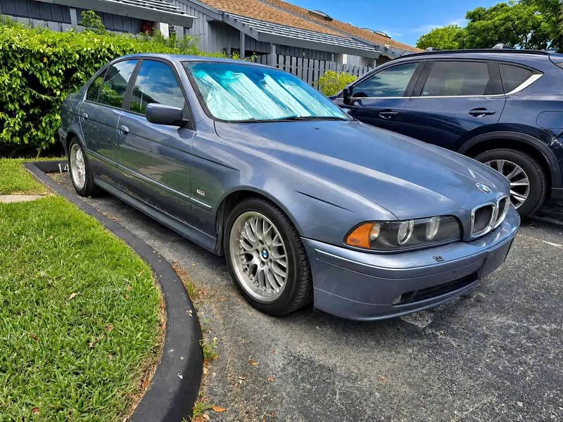 2001 BMW 5 Series - 530i Sedan 4D
