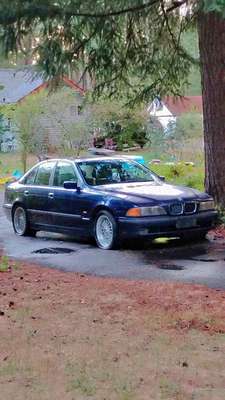 1998 BMW 5 Series - 528i Sedan 4D