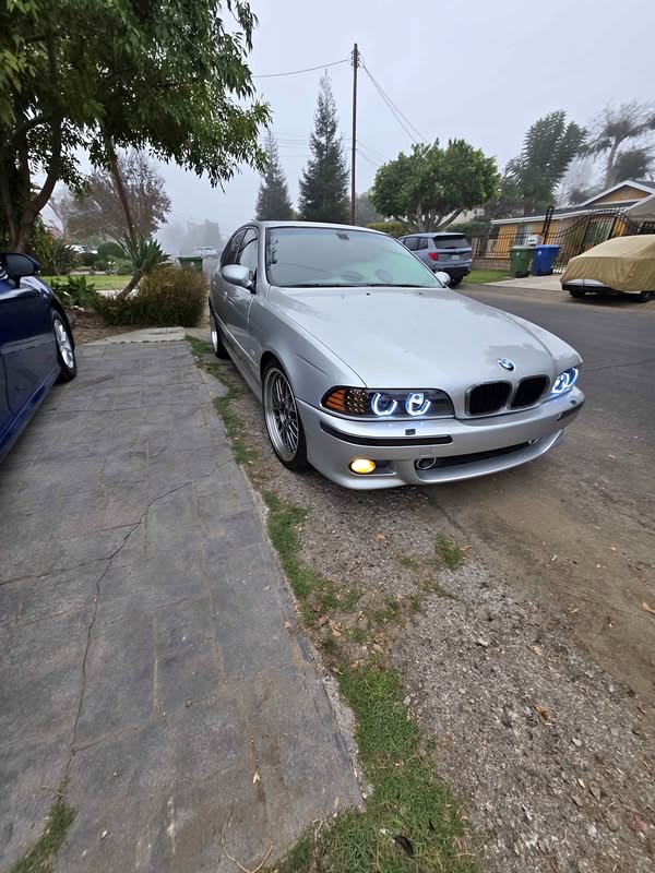 2001 BMW 5 Series - 540i Sedan 4D
