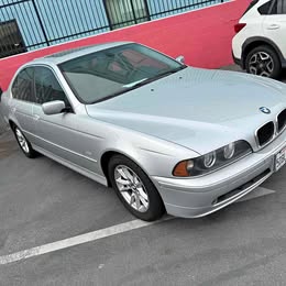 2003 BMW 5 Series 525iA