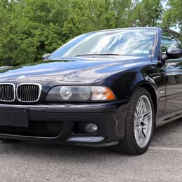 2000 BMW M5