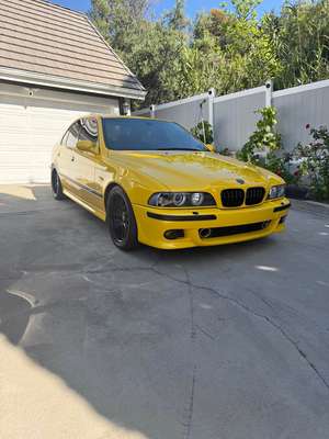 2000 BMW M5