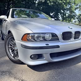2002 BMW M5