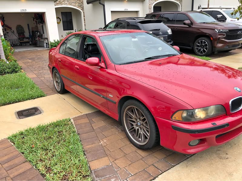2002 BMW M5 - Sedan 4D