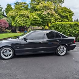 2001 BMW M5 - Sedan 4D