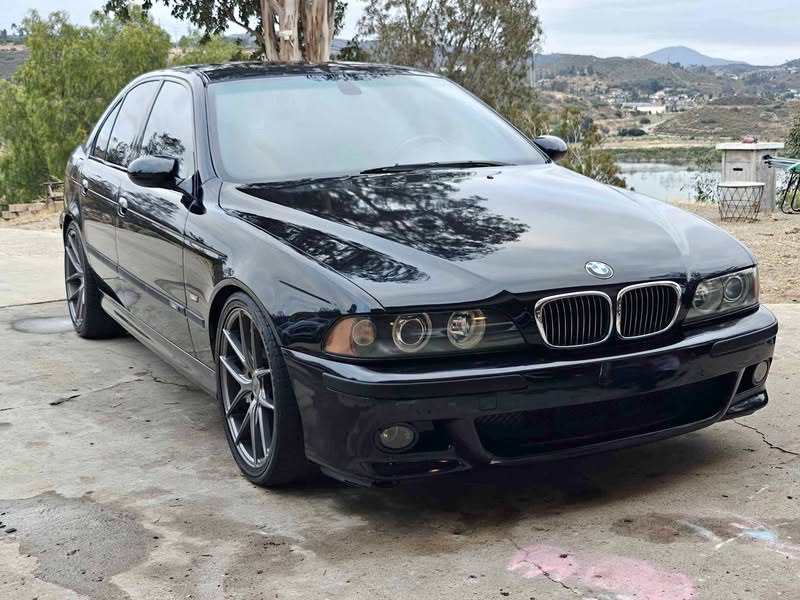2002 BMW M5 - Sedan 4D