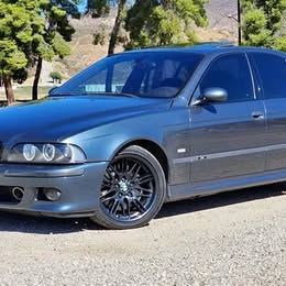 2003 BMW M5 - Sedan 4D