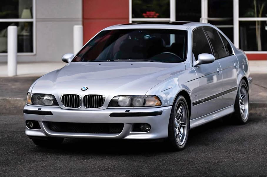2000 BMW M5 - Sedan 4D
