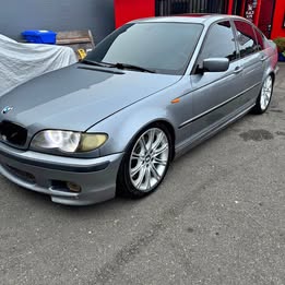2004 BMW 330i ZHP Manual 6 Speed Sedan