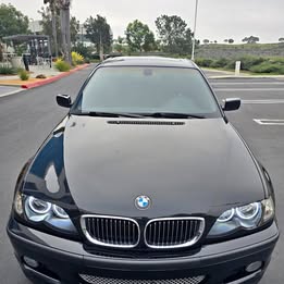 2004 BMW 330i zhp