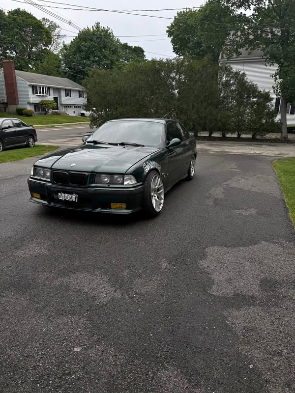 1999 BMW 3 Series - 323is Coupe 2D